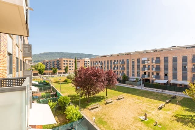 2 soveværelse Lejlighed til salg i Pamplona / Iruña med garage - € 255.000 (Ref: 9926960)