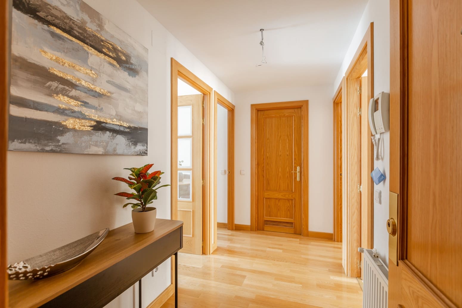 2 bedroom Flat for sale in Pamplona / Iruna with garage - € 255,000 (Ref: 9926960)