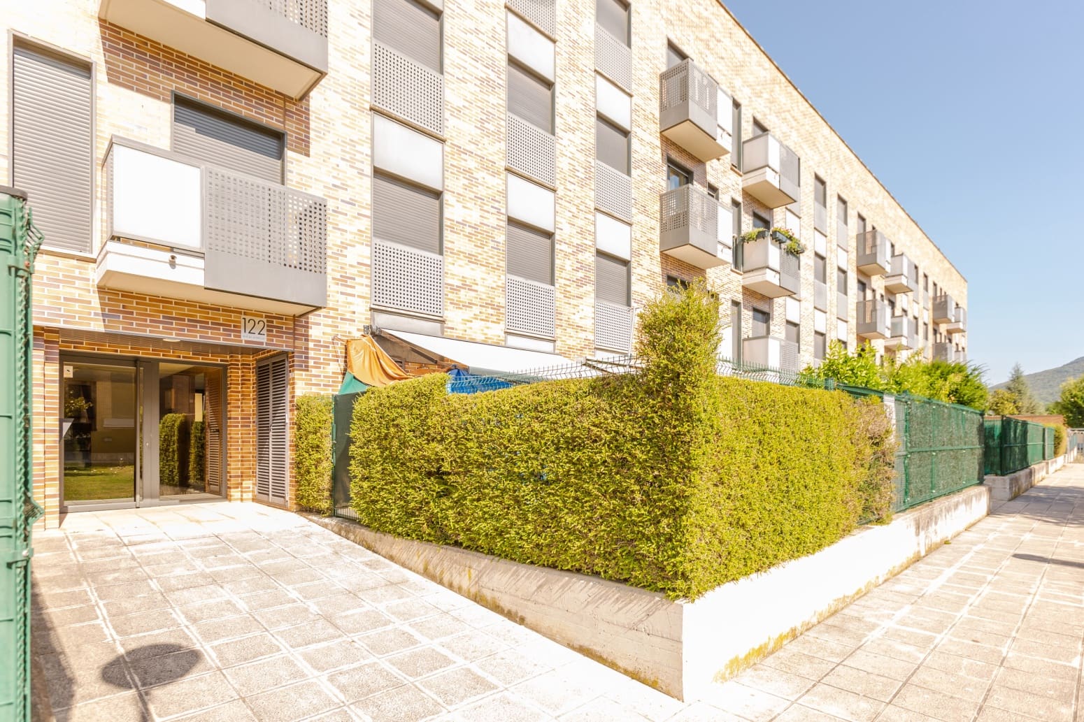 2 bedroom Flat for sale in Pamplona / Iruna with garage - € 255,000 (Ref: 9926960)