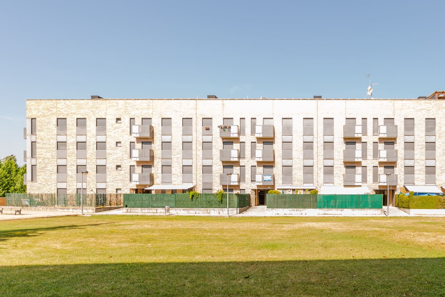 2 bedroom Flat for sale in Pamplona / Iruna with garage - € 255,000 (Ref: 9926960)