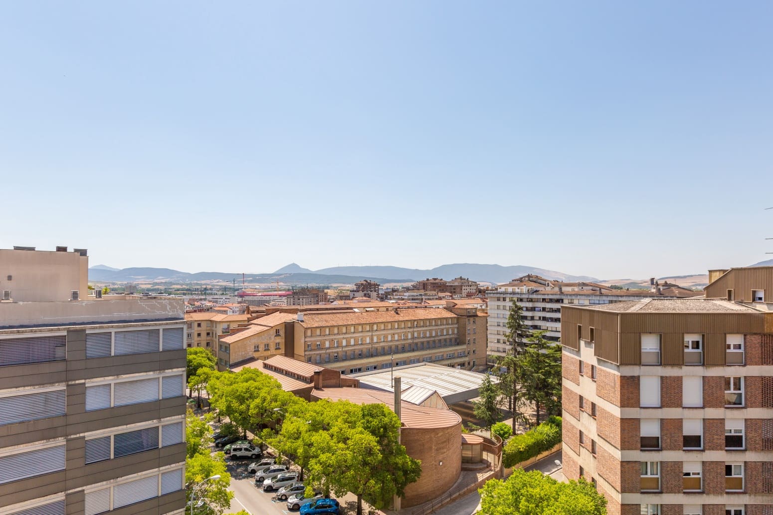 4 bedroom Flat for sale in Pamplona / Iruna - € 799,000 (Ref: 9926961)