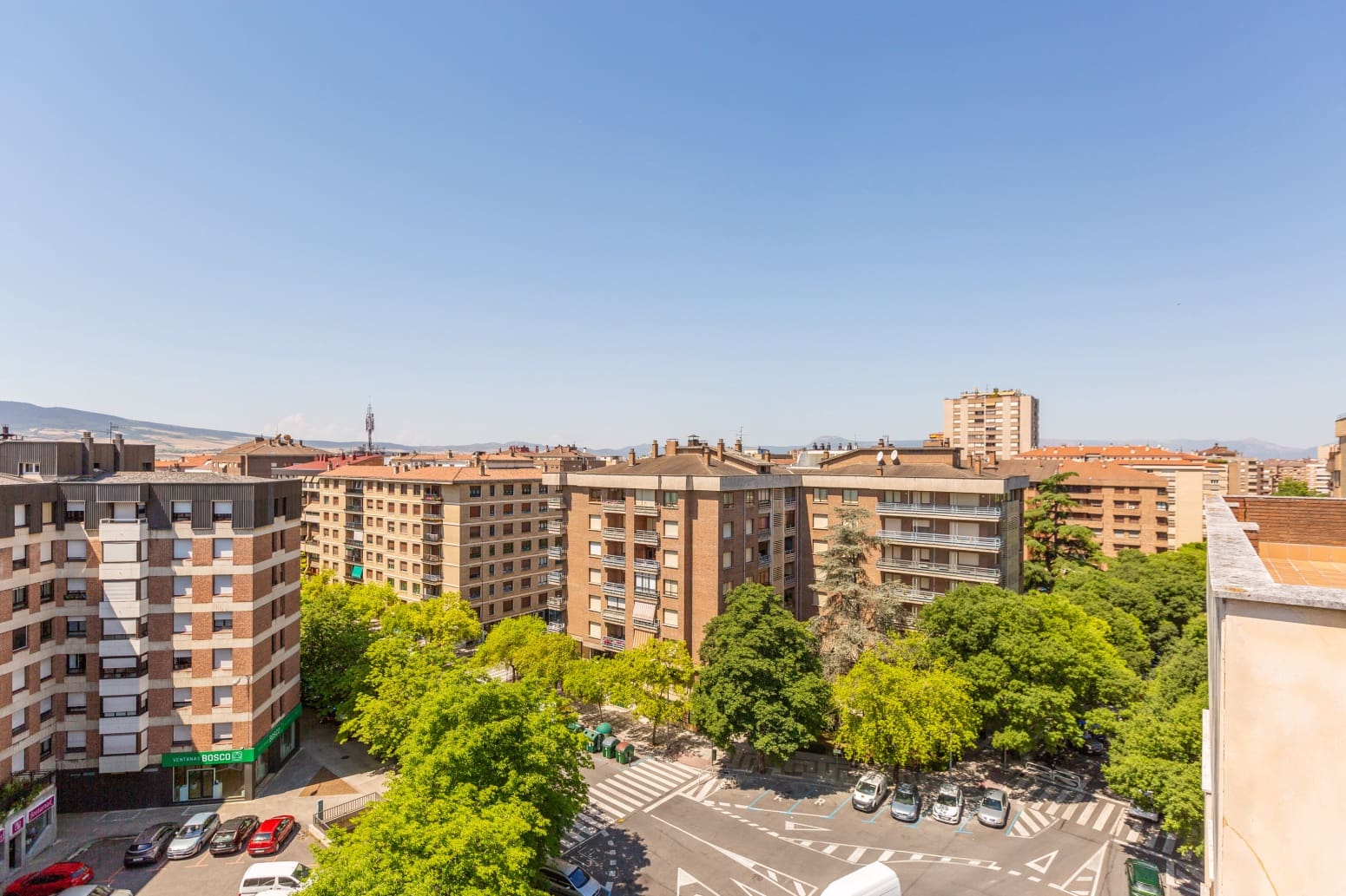 4 bedroom Flat for sale in Pamplona / Iruna - € 799,000 (Ref: 9926961)