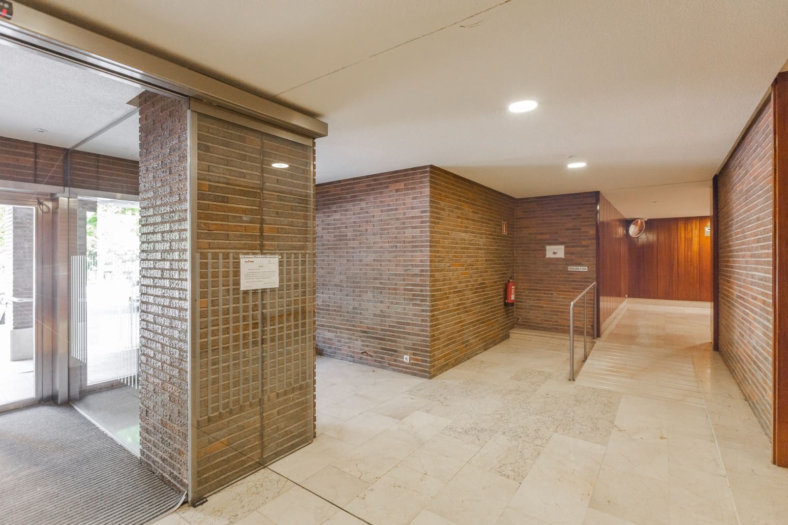 4 bedroom Flat for sale in Pamplona / Iruna - € 799,000 (Ref: 9926961)