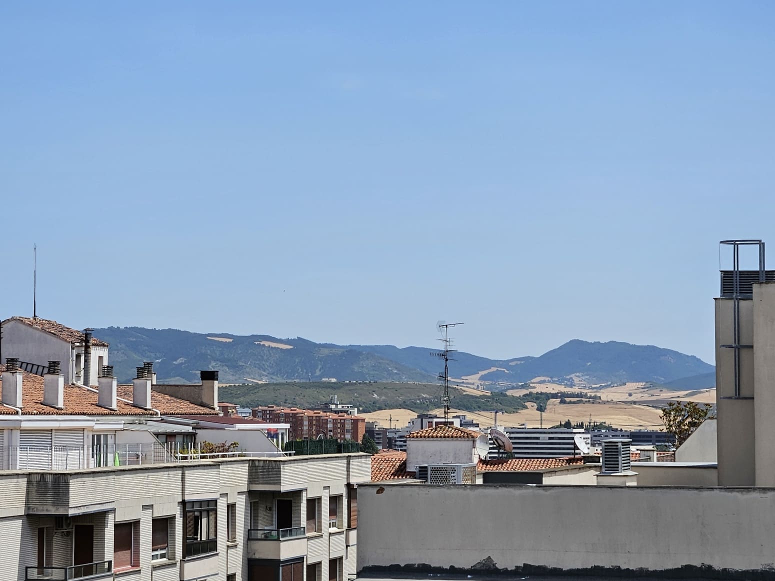4 bedroom Flat for sale in Pamplona / Iruna - € 799,000 (Ref: 9926961)