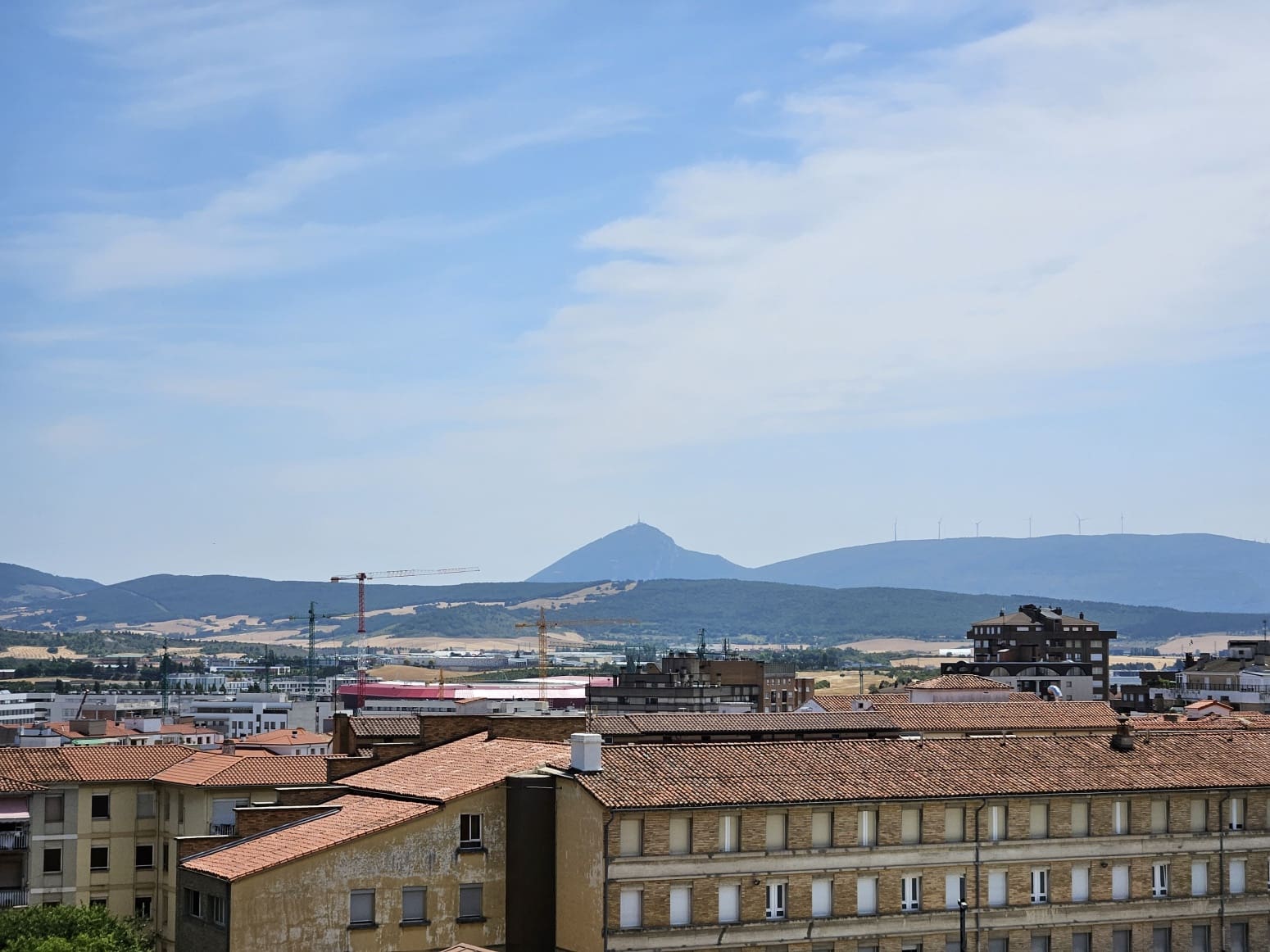 4 bedroom Flat for sale in Pamplona / Iruna - € 799,000 (Ref: 9926961)