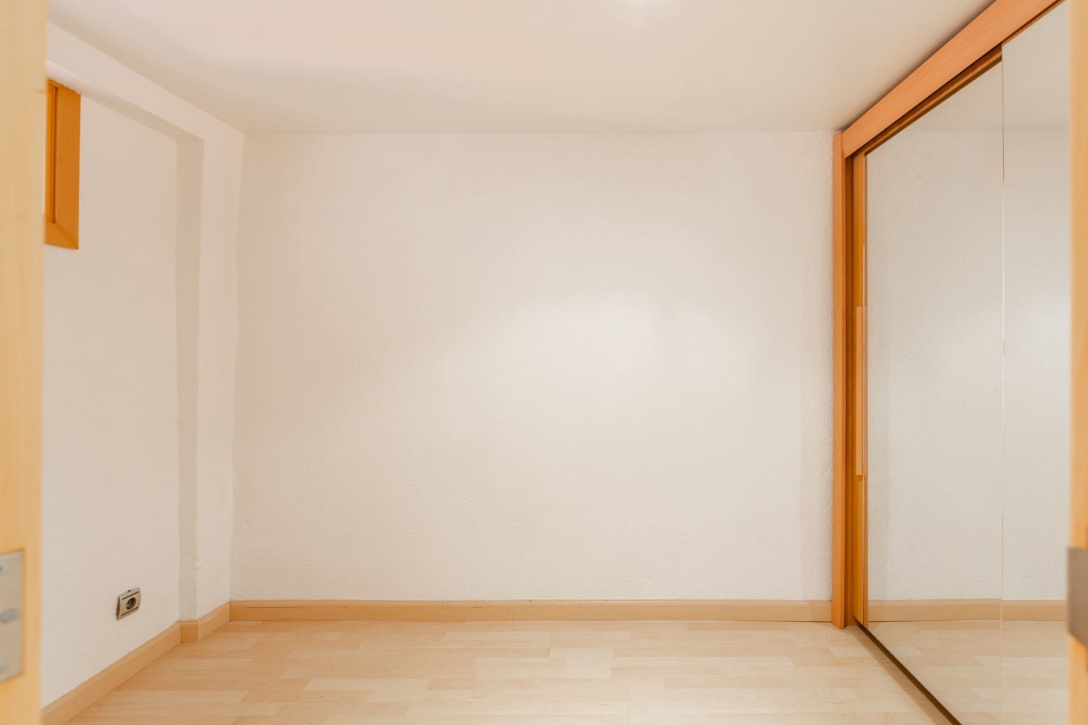 2 bedroom Flat for sale in Pamplona / Iruna - € 179,900 (Ref: 9936004)