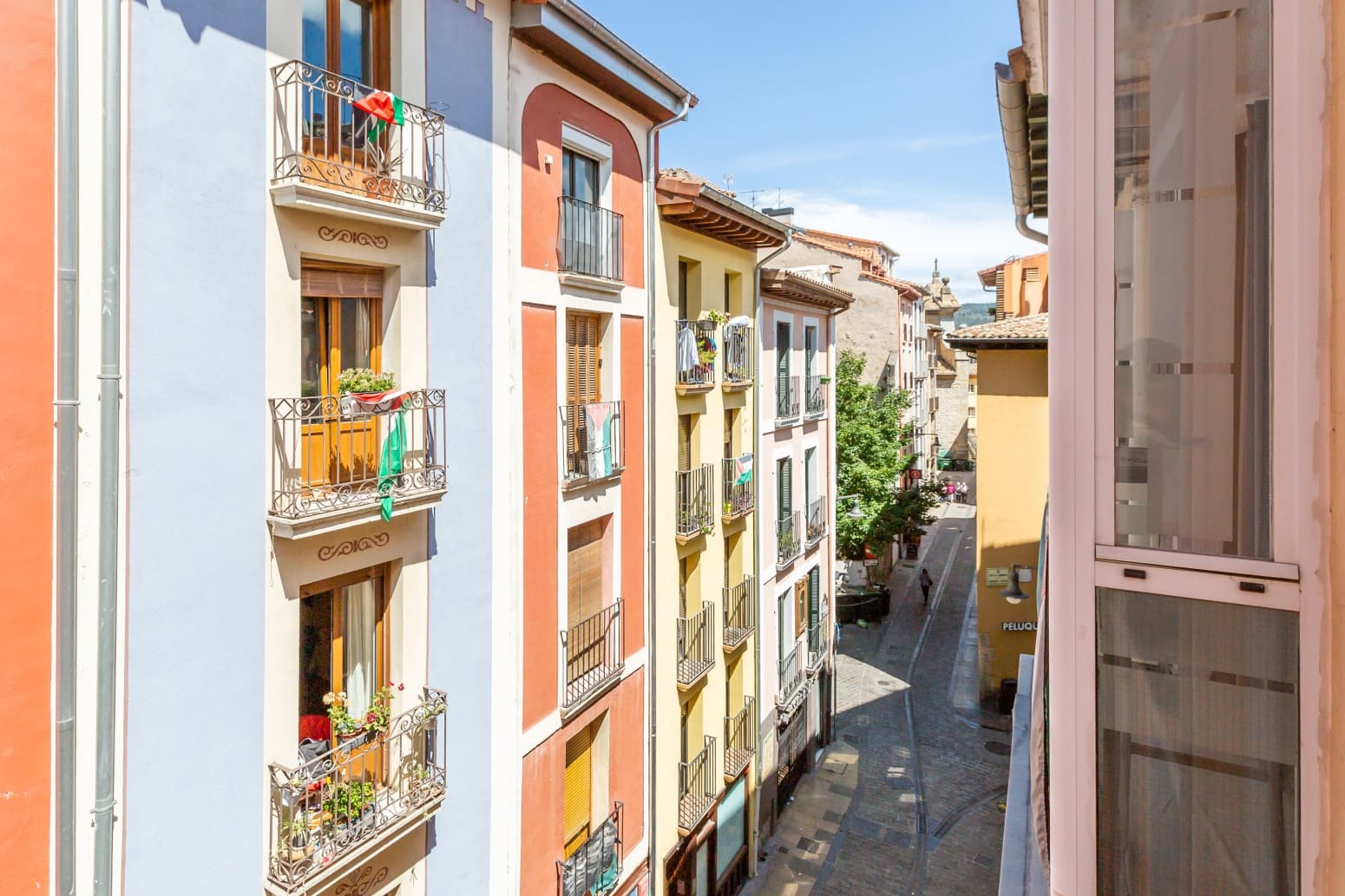 2 bedroom Flat for sale in Pamplona / Iruna - € 179,900 (Ref: 9936004)