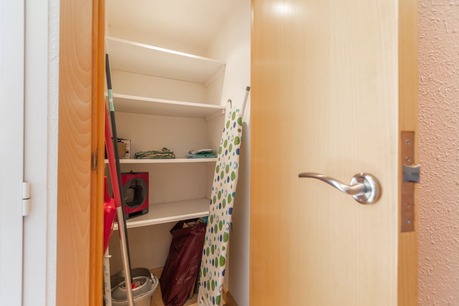 2 bedroom Flat for sale in Pamplona / Iruna - € 179,900 (Ref: 9936004)