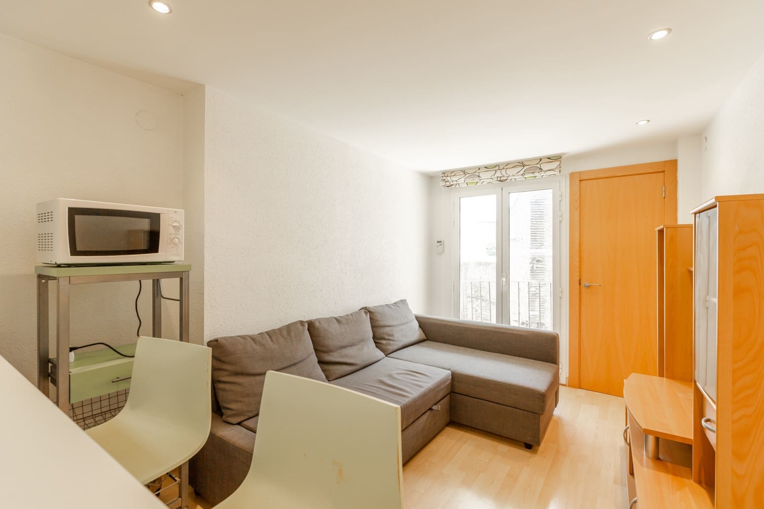 2 bedroom Flat for sale in Pamplona / Iruna - € 179,900 (Ref: 9936004)