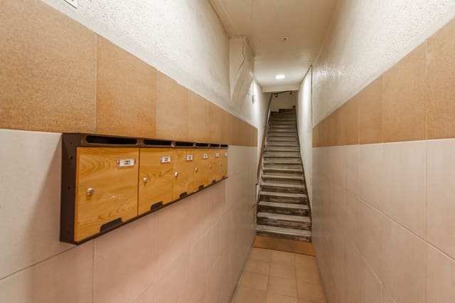 2 soveværelse Lejlighed til salg i Pamplona / Iruña - € 179.900 (Ref: 9936004)