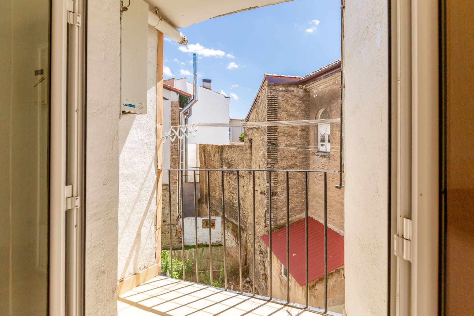 2 bedroom Flat for sale in Pamplona / Iruna - € 179,900 (Ref: 9936004)