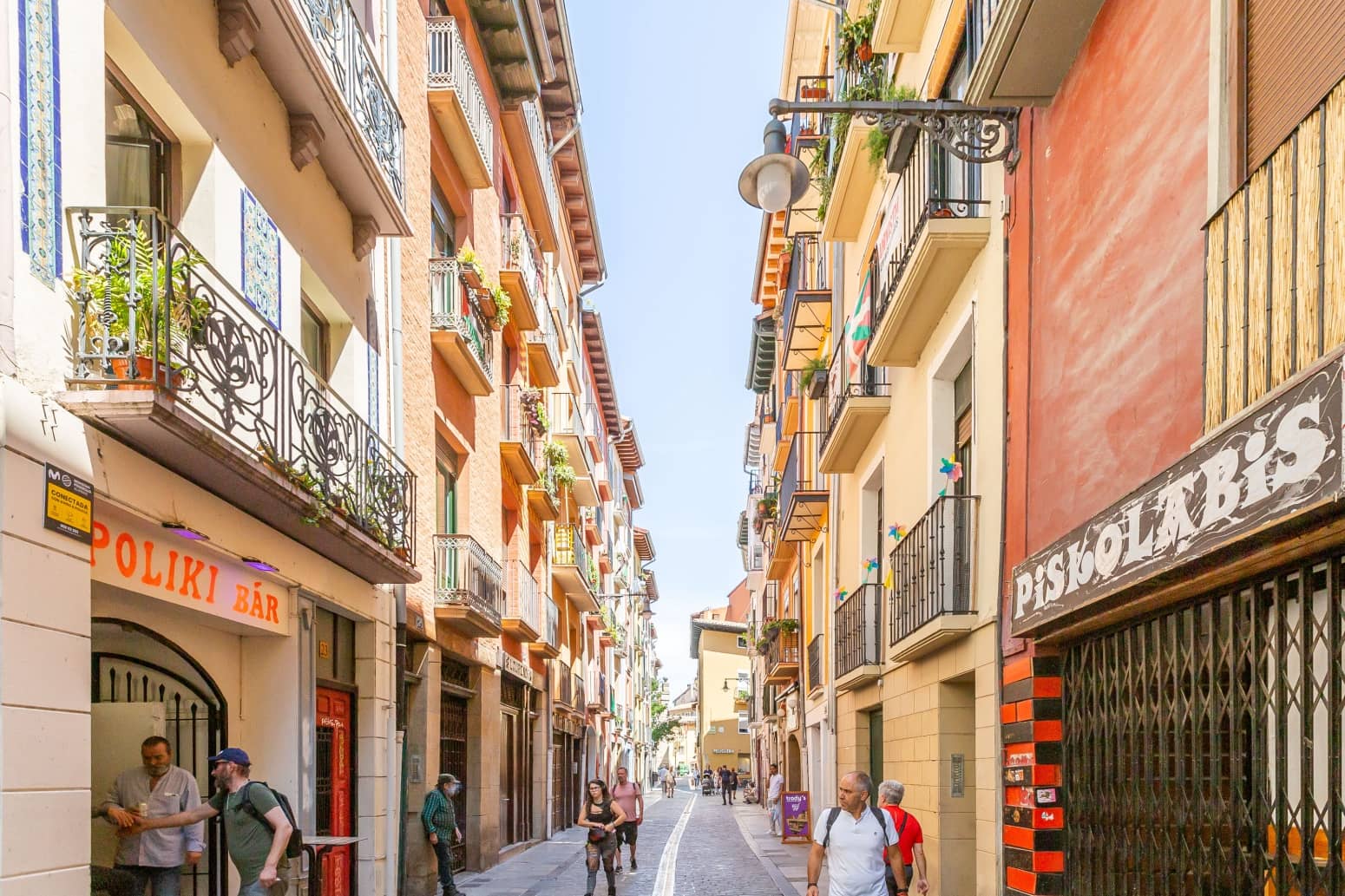2 bedroom Flat for sale in Pamplona / Iruna - € 179,900 (Ref: 9936004)