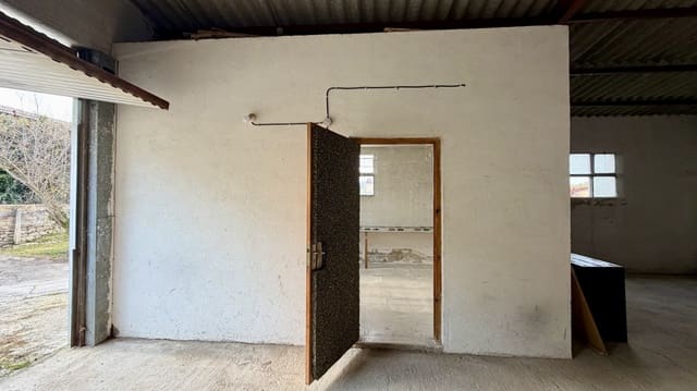 Commercial for sale in Allo - € 85,000 (Ref: 9941845)