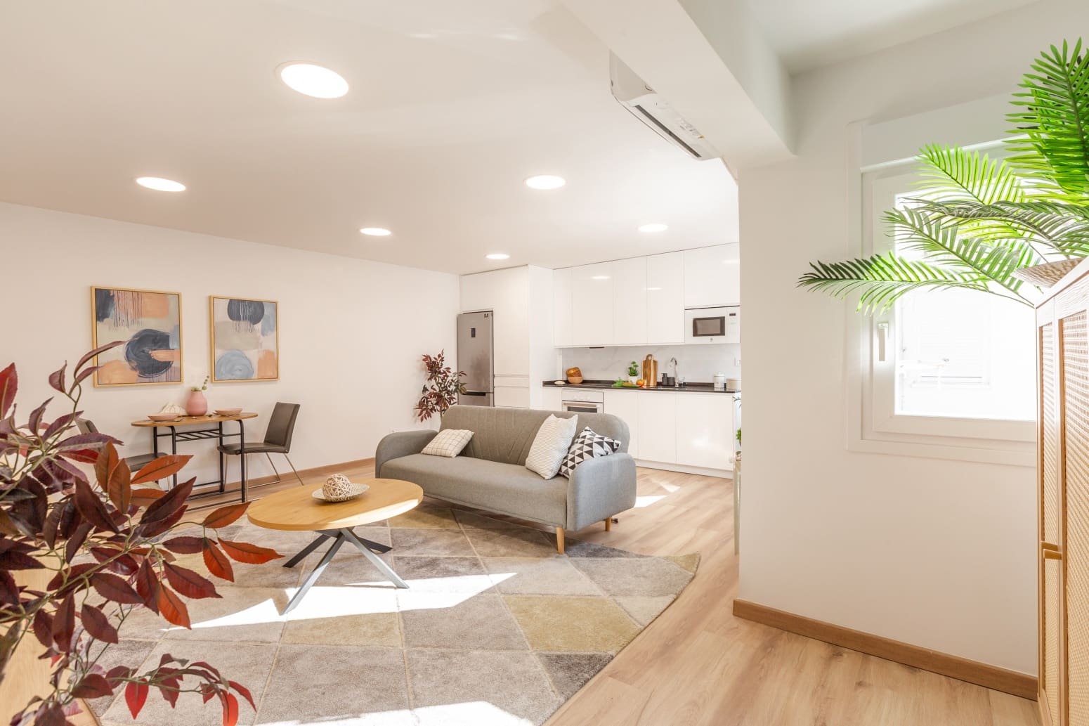 2 bedroom Flat for sale in Pamplona / Iruna - € 280,000 (Ref: 9941846)