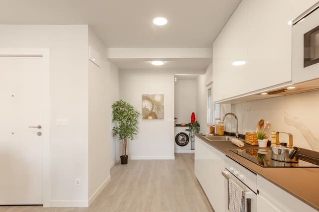 3 soveværelse Lejlighed til salg i Pamplona / Iruña - € 275.000 (Ref: 9941847)