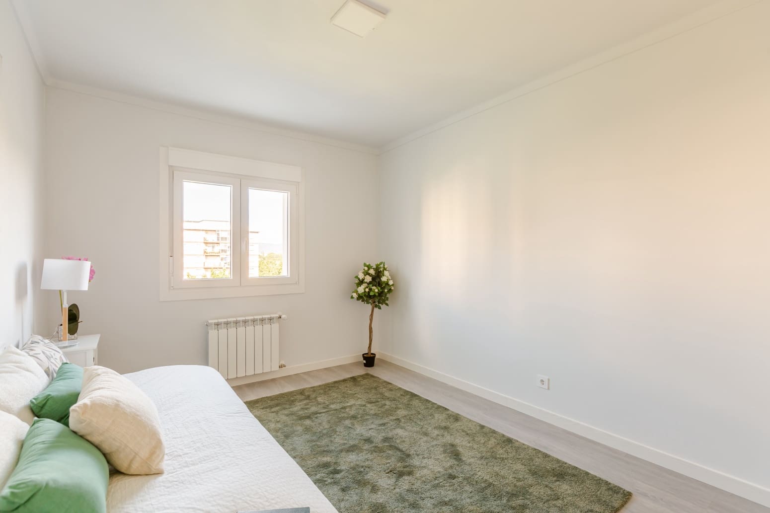 3 bedroom Flat for sale in Pamplona / Iruna - € 275,000 (Ref: 9941847)