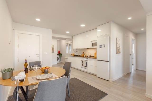 3 soveværelse Lejlighed til salg i Pamplona / Iruña - € 275.000 (Ref: 9941847)