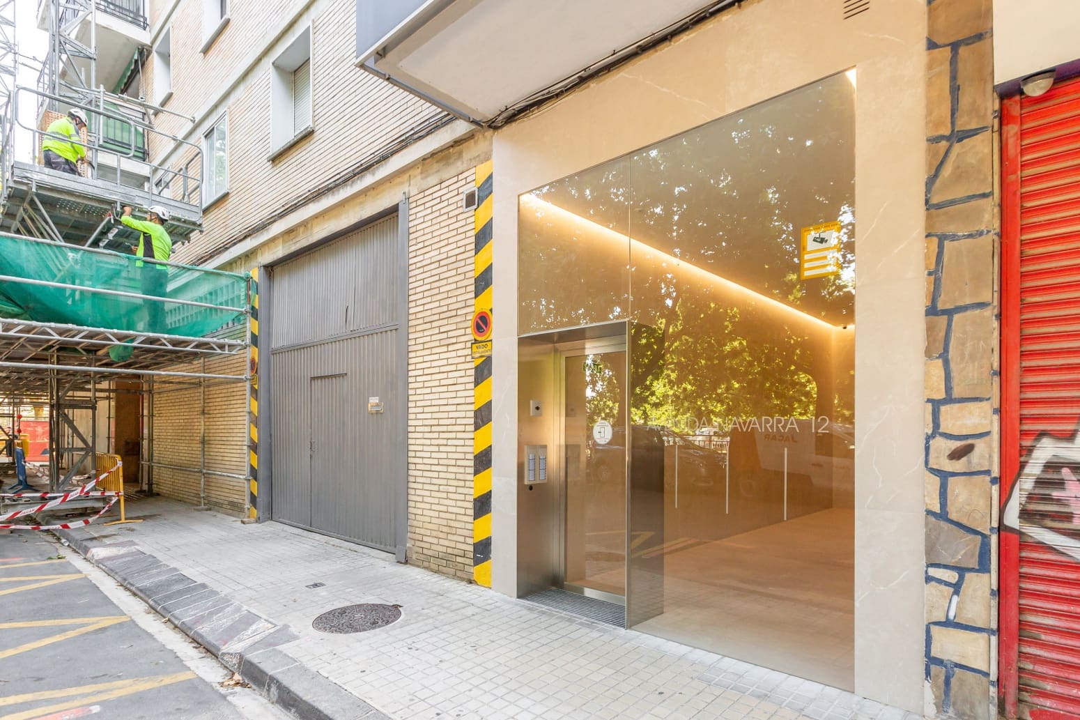 3 bedroom Flat for sale in Pamplona / Iruna - € 275,000 (Ref: 9941847)