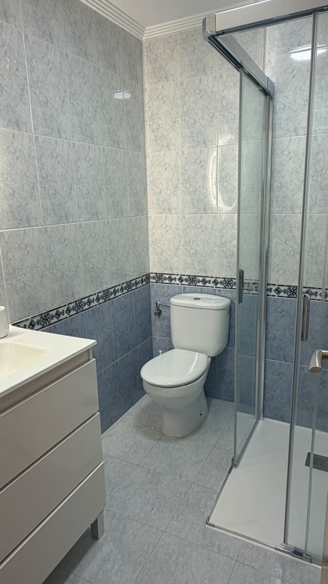 Villa/Maison de 3 chambres à louer à Olite avec garage - 900 € (Ref: 9949341)