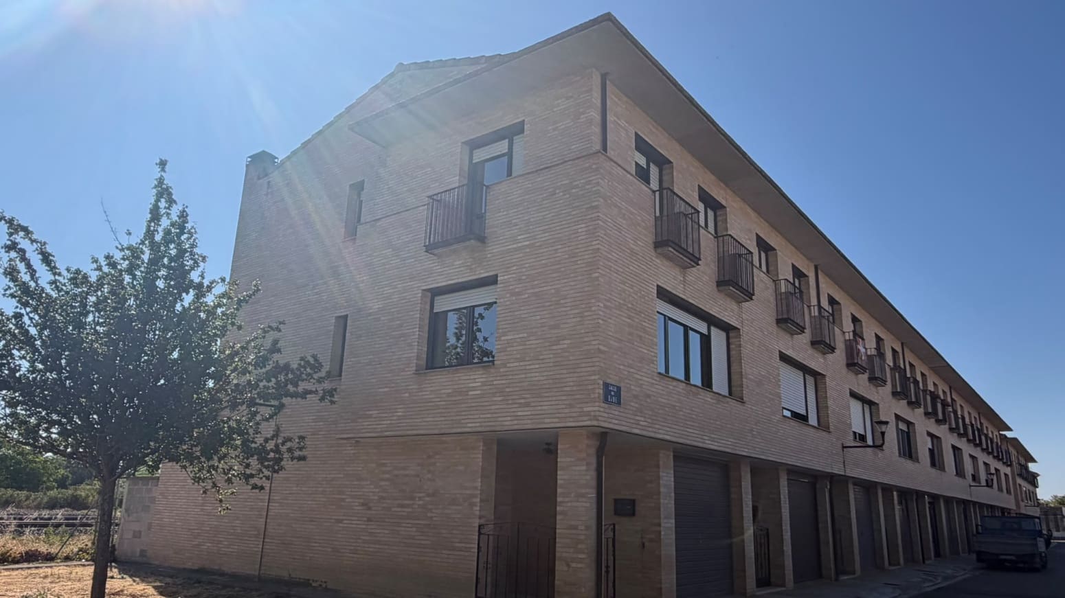 Villa/Maison de 3 chambres à louer à Olite avec garage - 900 € (Ref: 9949341)