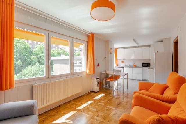 3 soveværelse Lejlighed til salg i Pamplona / Iruña - € 295.000 (Ref: 9955683)