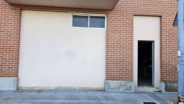 Erhverv til salg i Pamplona / Iruña - € 75.000 (Ref: 9974939)
