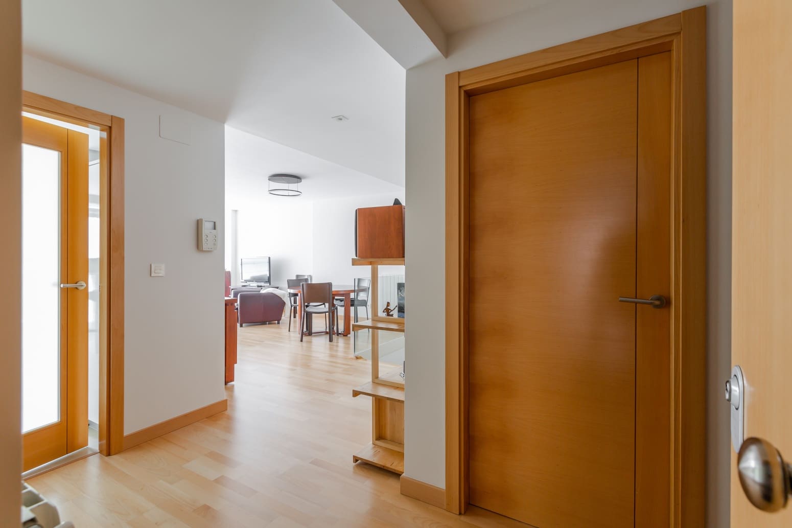 Piso de 4 habitaciones en Aranguren en venta con garaje - 450.000 € (Ref: 9978453)