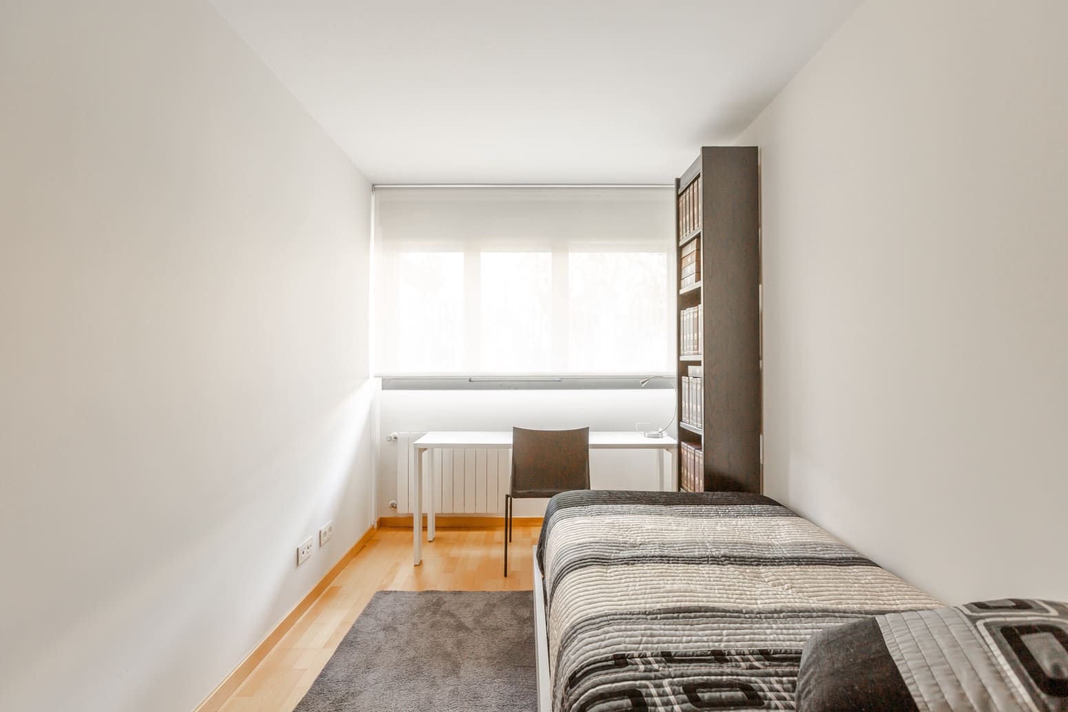 Piso de 4 habitaciones en Aranguren en venta con garaje - 450.000 € (Ref: 9978453)