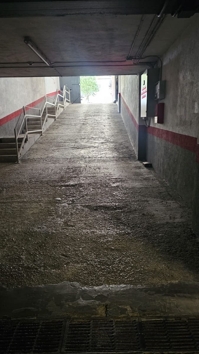 Garasje til salgs i Pamplona - € 13 000 (Ref: 9984499)