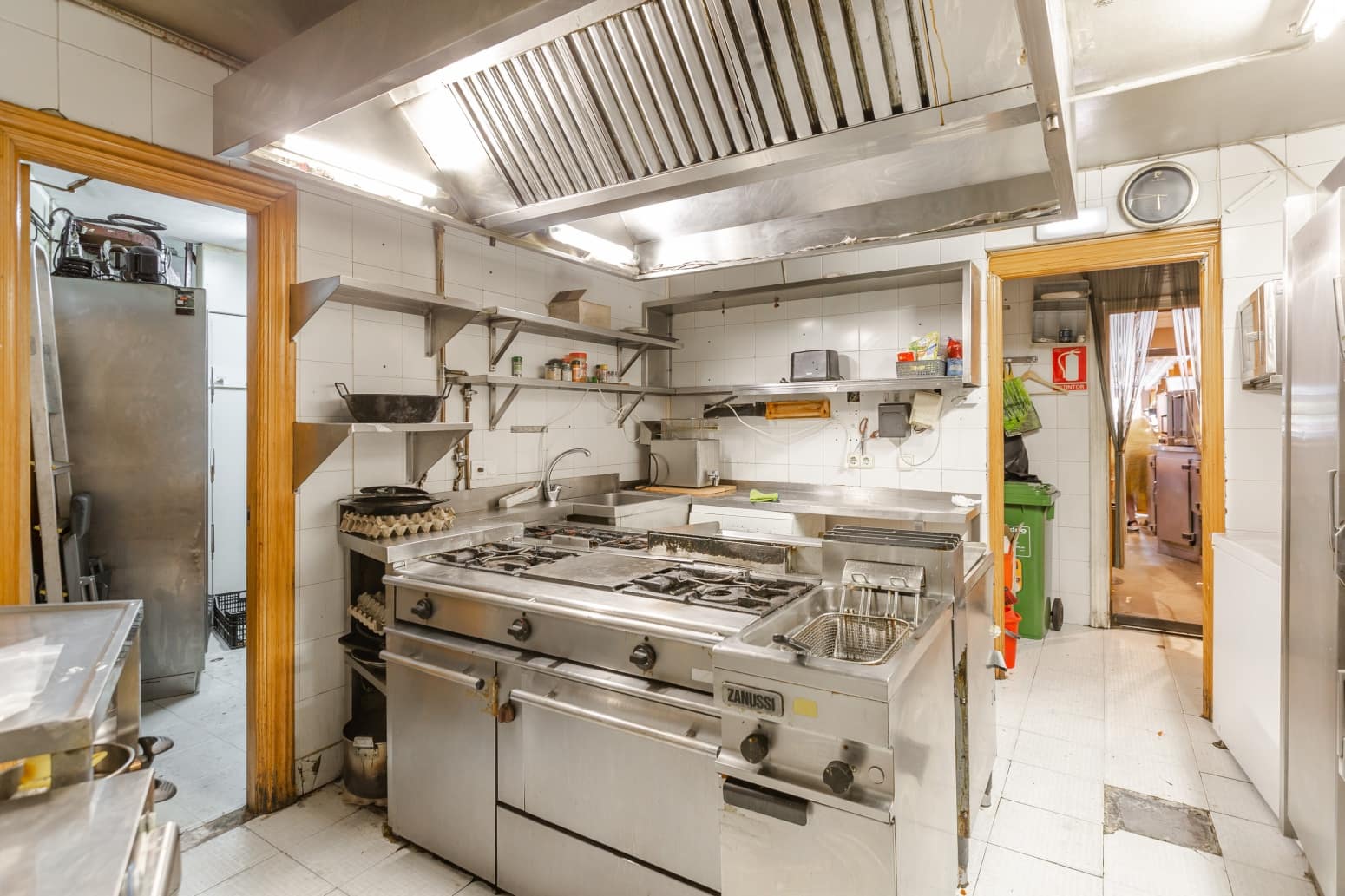 Kaupallinen myytävänä paikassa Pamplona - 520 000 € (Ref: 9986489)