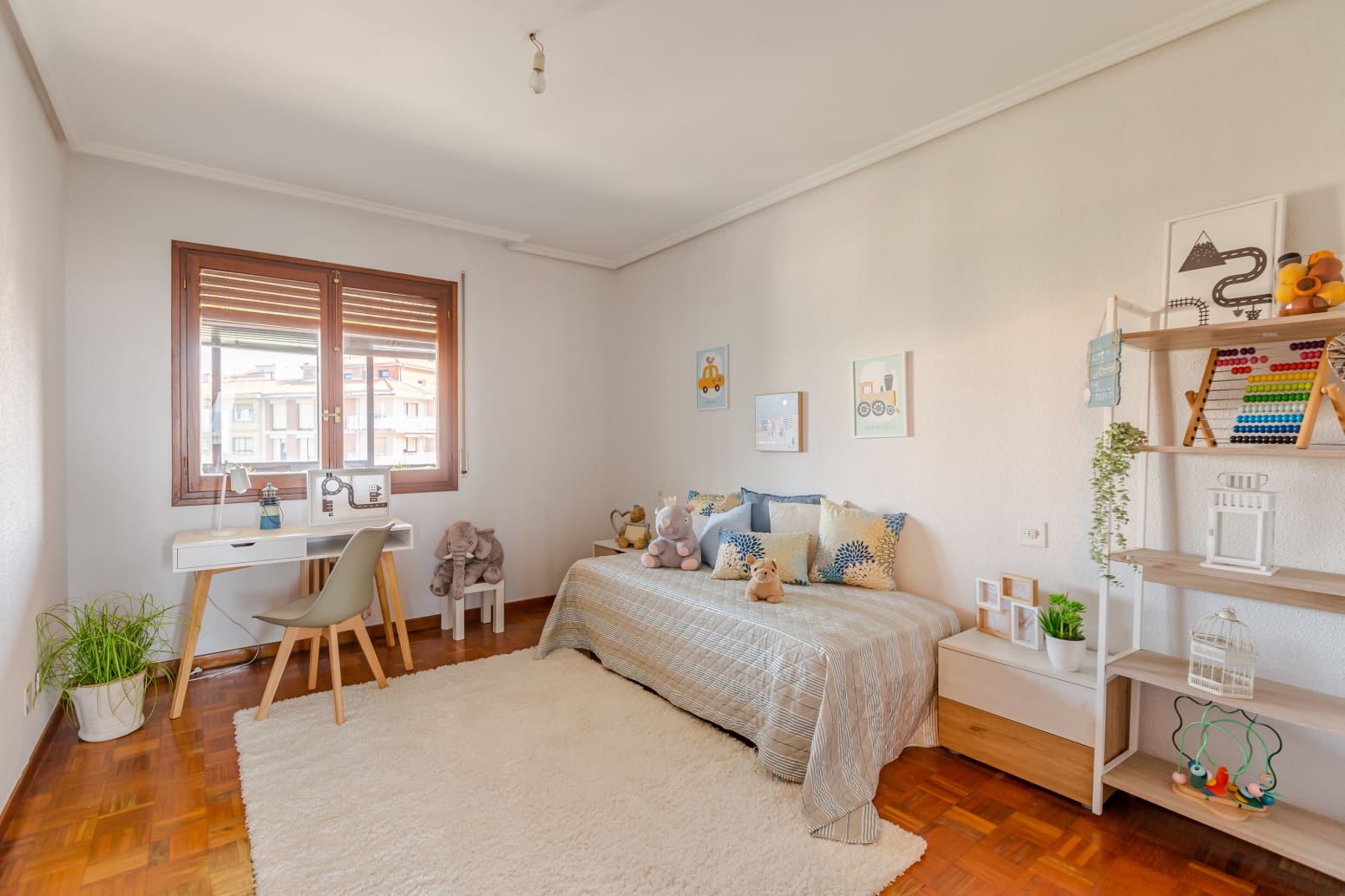 4 sovrum Lägenhet till salu i Pamplona med garage - 450 000 € (Ref: 9990341)