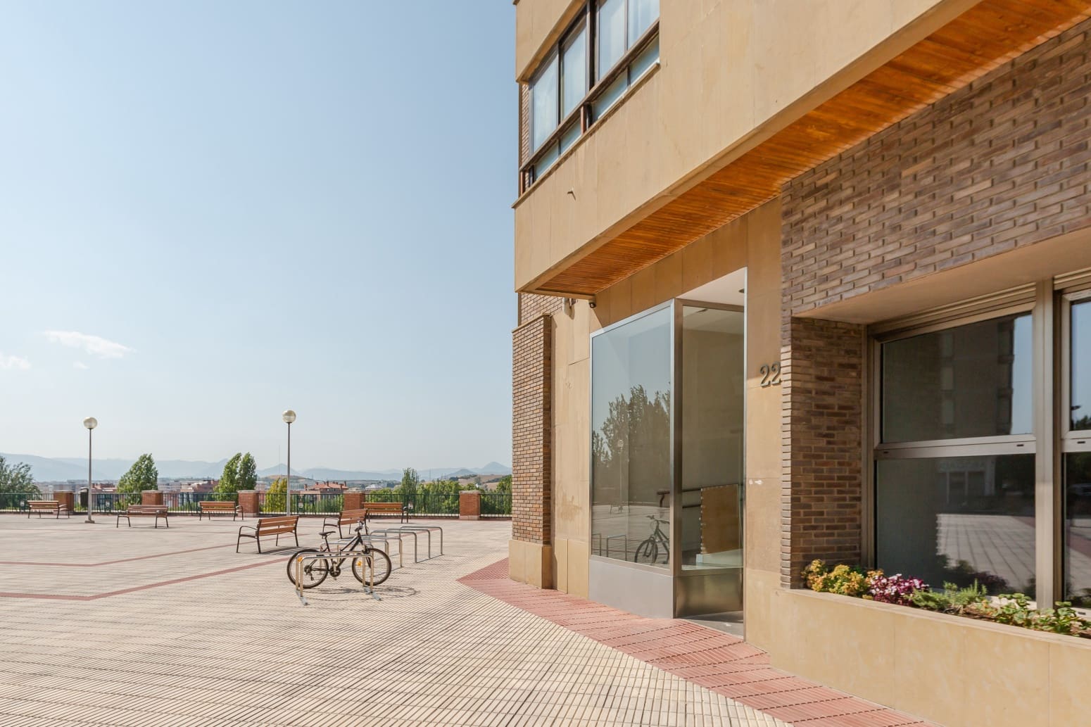 4 sovrum Lägenhet till salu i Pamplona med garage - 450 000 € (Ref: 9990341)