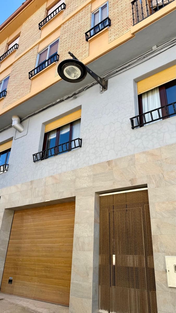 7 chambre Villa/Maison à vendre à Mendavia avec garage - 220 000 € (Ref: 9996722)