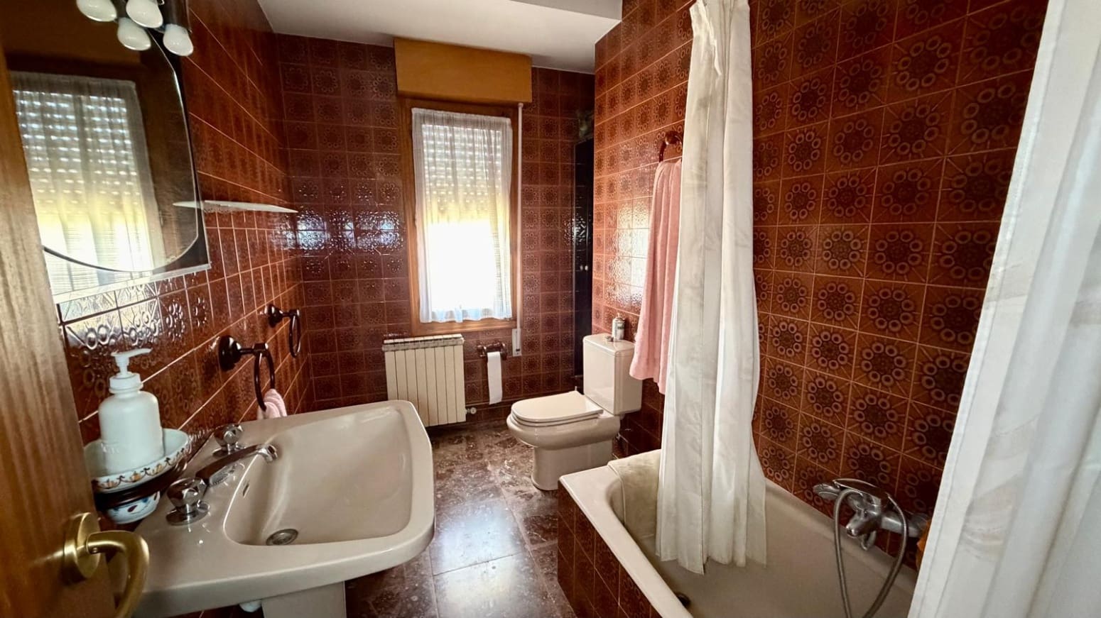 7 chambre Villa/Maison à vendre à Mendavia avec garage - 220 000 € (Ref: 9996722)