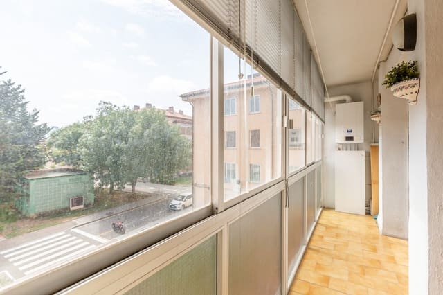 3 sovrum Lägenhet till salu i Beriáin - 188 000 € (Ref: 9999974)