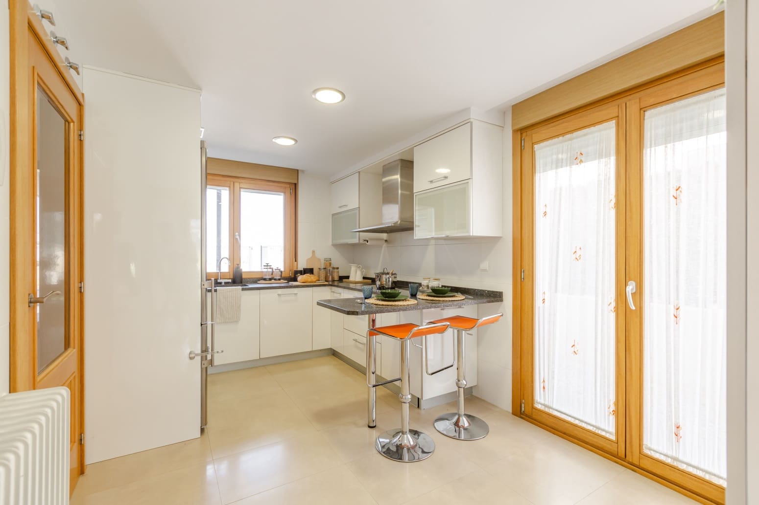 4 bedroom Villa for sale in Berrioplano with garage - € 480,000 (Ref: 9999977)