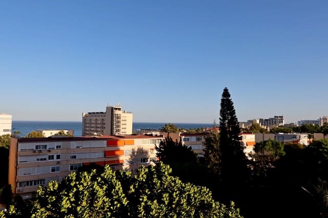 1 bedroom Flat for sale in Torremolinos - € 295,000 (Ref: 10003805)