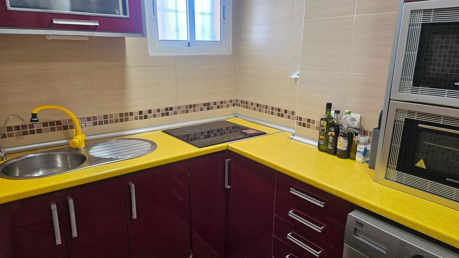 2 bedroom Penthouse for rent in Torrequebrada with pool garage - € 1,350 (Ref: 10005737)