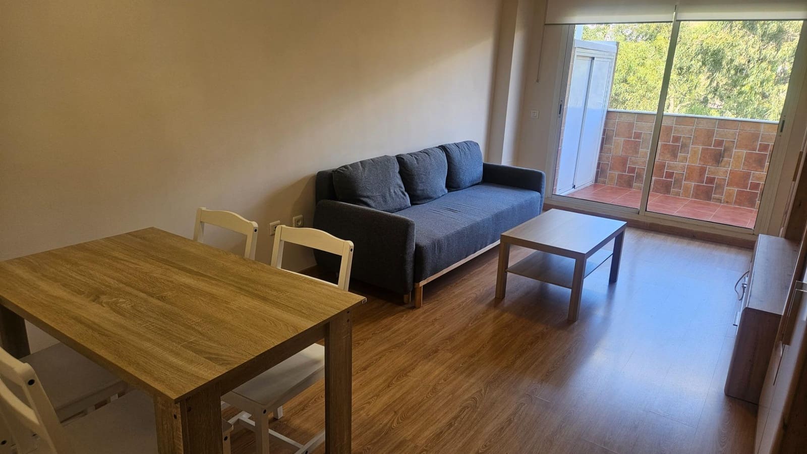 2 bedroom Penthouse for rent in Torrequebrada with pool garage - € 1,350 (Ref: 10005737)