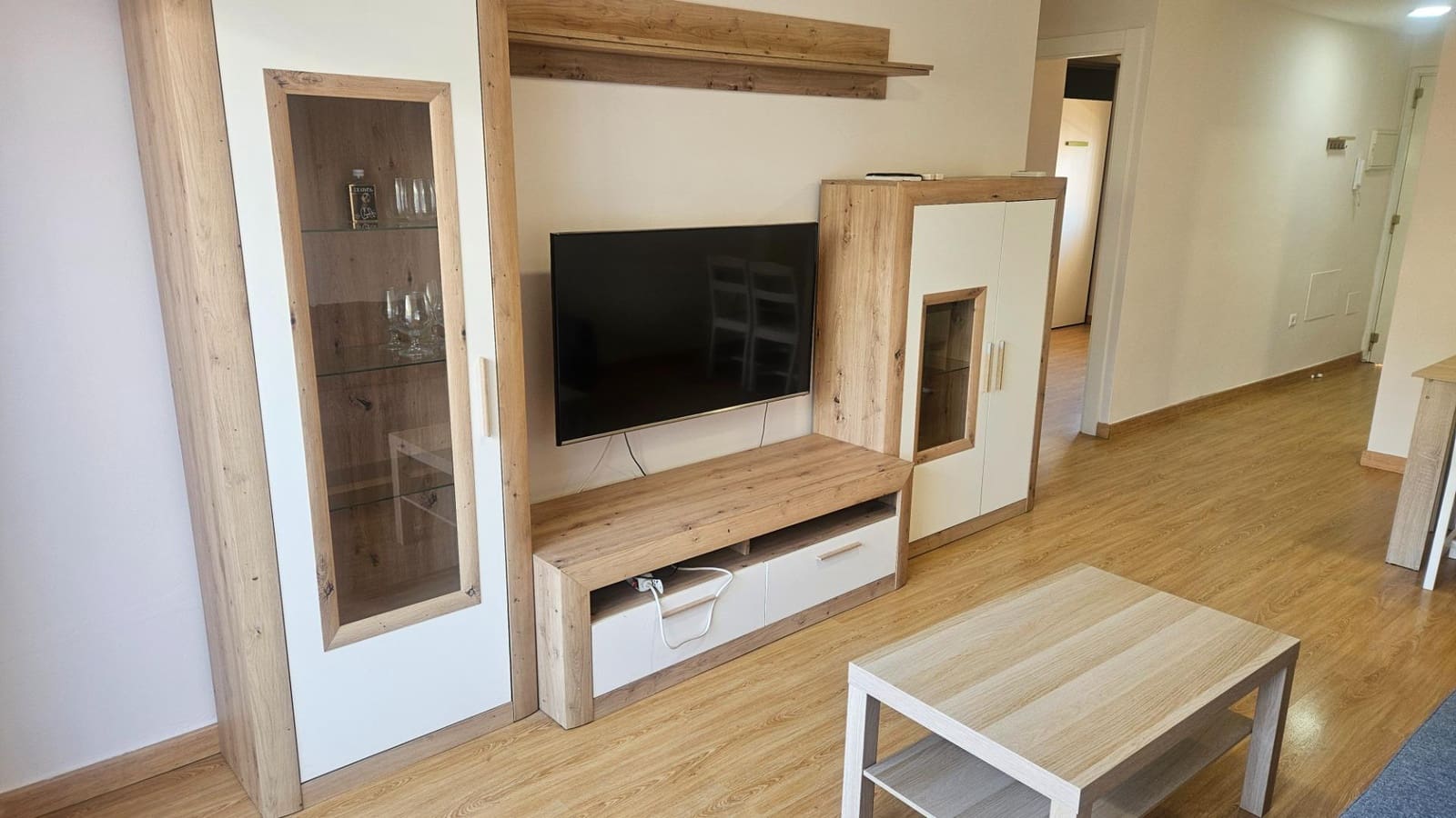 2 bedroom Penthouse for rent in Torrequebrada with pool garage - € 1,350 (Ref: 10005737)