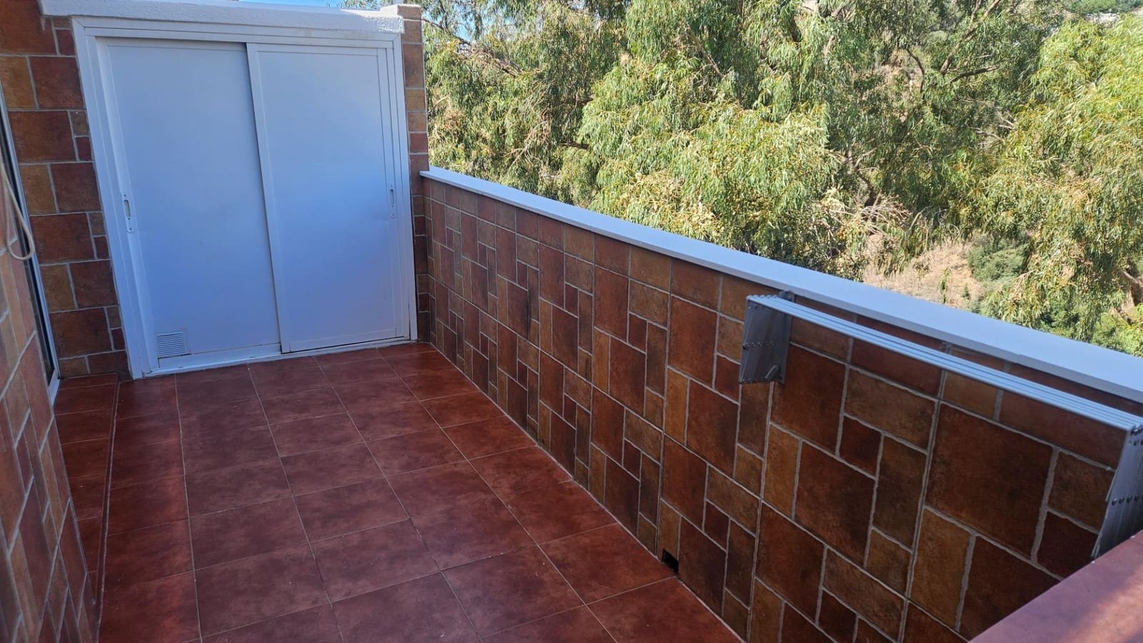 2 bedroom Penthouse for rent in Torrequebrada with pool garage - € 1,350 (Ref: 10005737)