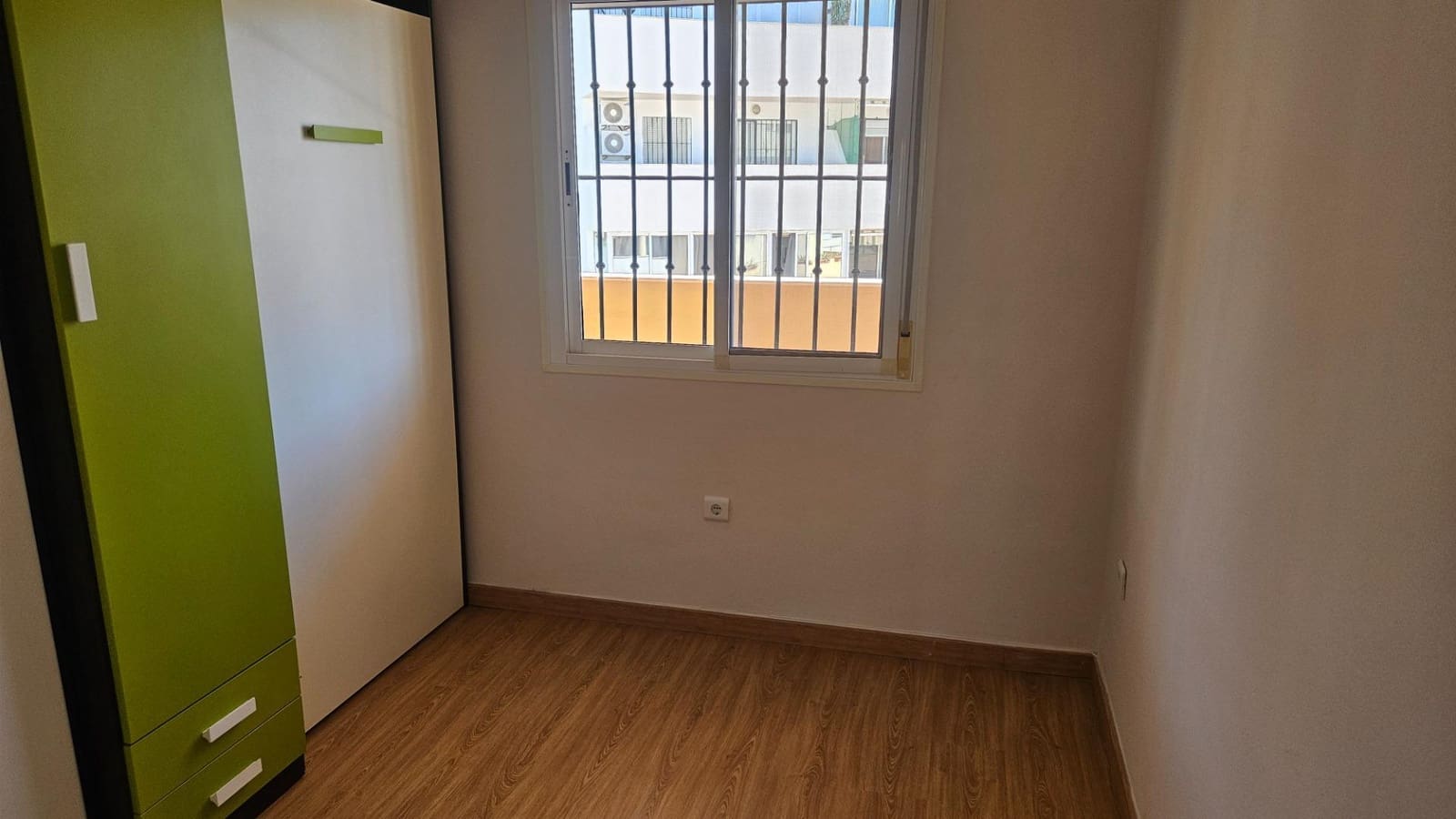 2 bedroom Penthouse for rent in Torrequebrada with pool garage - € 1,350 (Ref: 10005737)
