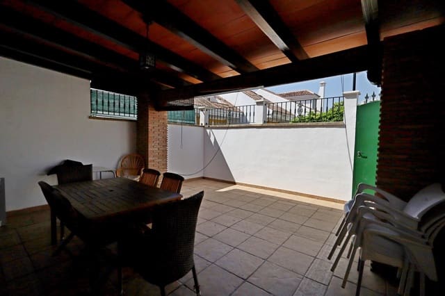 Villa/Maison Mitoyenne de 4 chambres à louer à El Coto, Mijas - 2 300 € (Ref: 10013451)