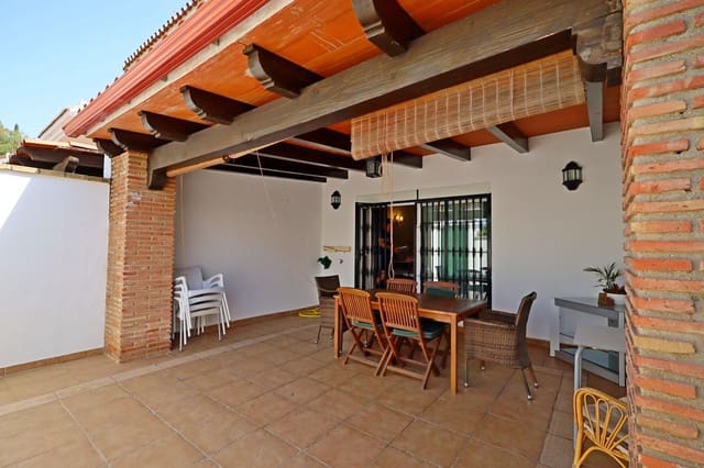 Villa/Maison Mitoyenne de 4 chambres à louer à El Coto, Mijas - 2 300 € (Ref: 10013451)