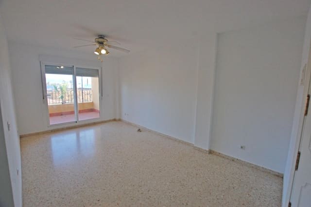 2 bedroom Flat for sale in Alcorrín, Manilva with garage - € 229,000 (Ref: 10016605)