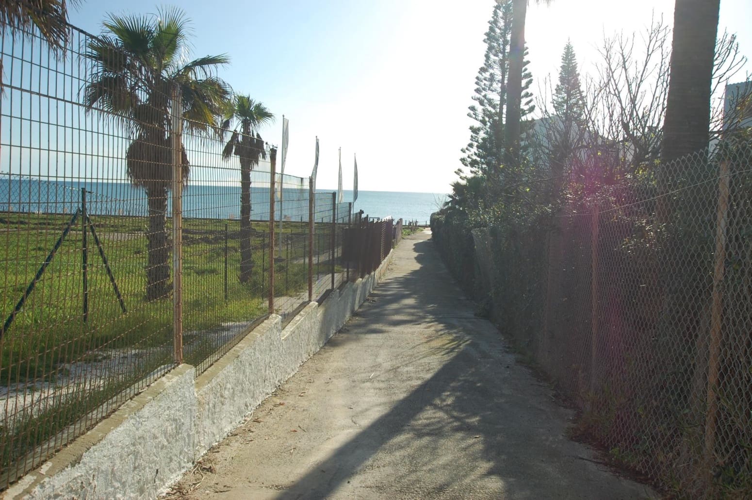 2 bedroom Flat for sale in Manilva with garage - € 229,000 (Ref: 10016605)