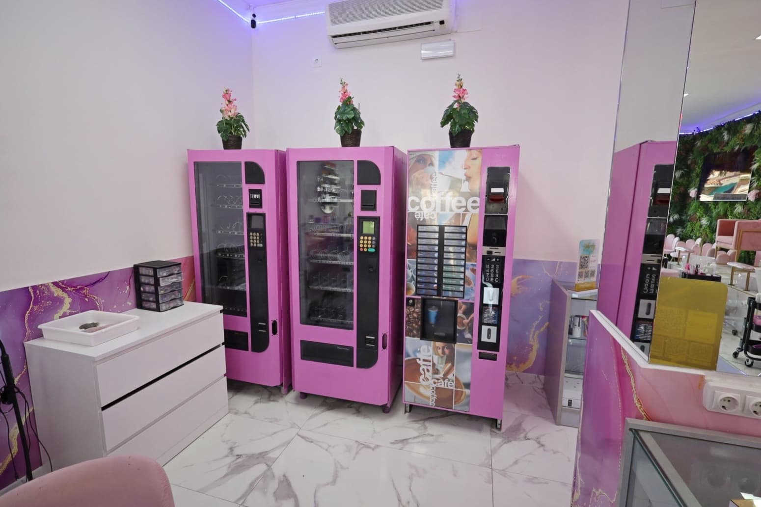 1 quarto Comercial para arrendar em Benalmadena - 30 000 € (Ref: 10016606)