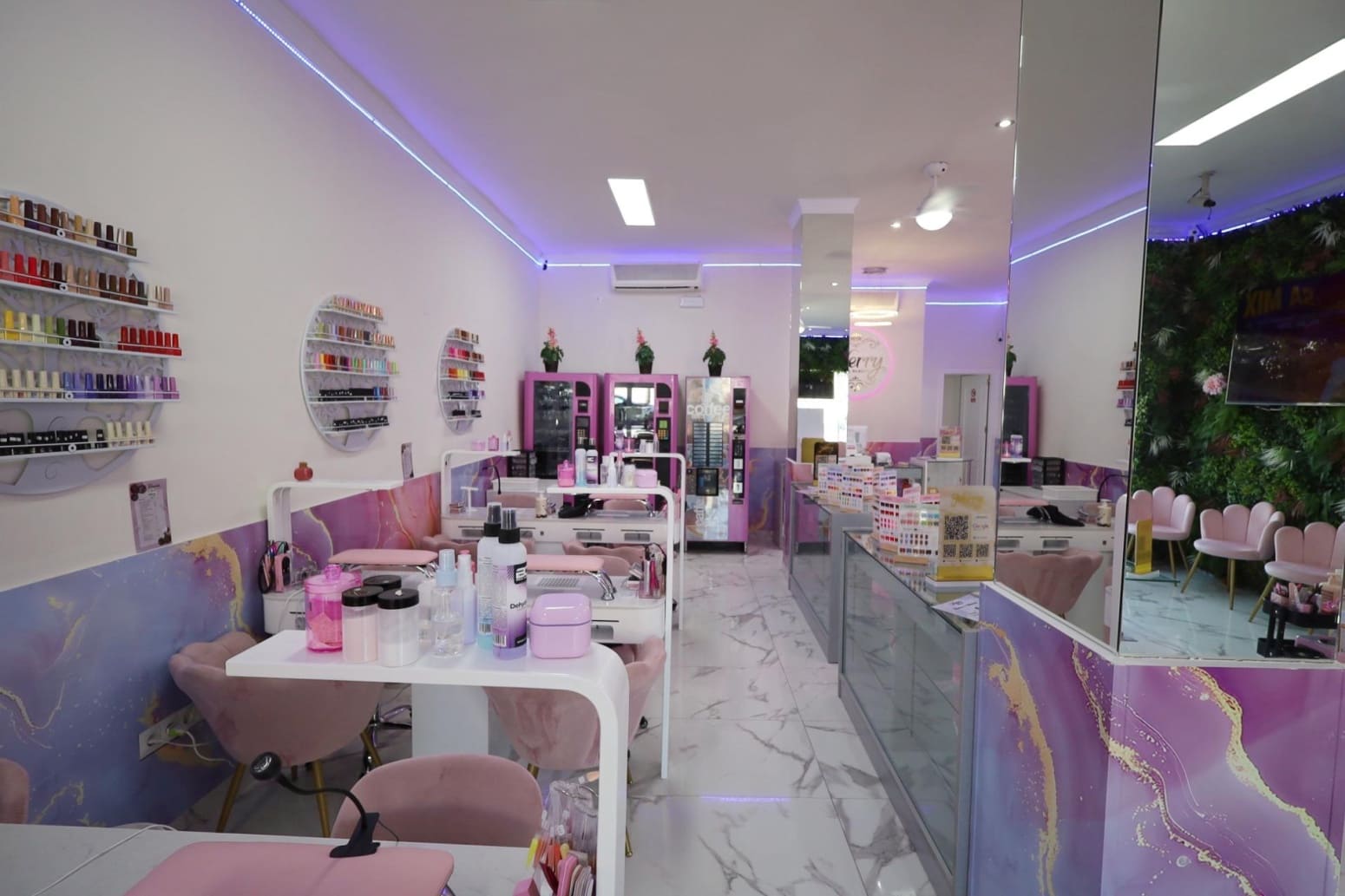 1 quarto Comercial para arrendar em Benalmadena - 30 000 € (Ref: 10016606)