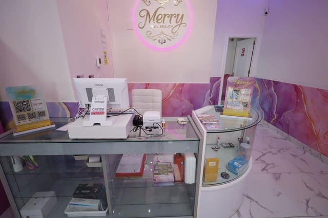 1 quarto Comercial para arrendar em Arroyo de la Miel, Benalmádena - 30 000 € (Ref: 10016606)