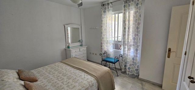 1 soveværelse Lejlighed til leje i Torremolinos med swimmingpool garage - € 1.200 (Ref: 10016607)